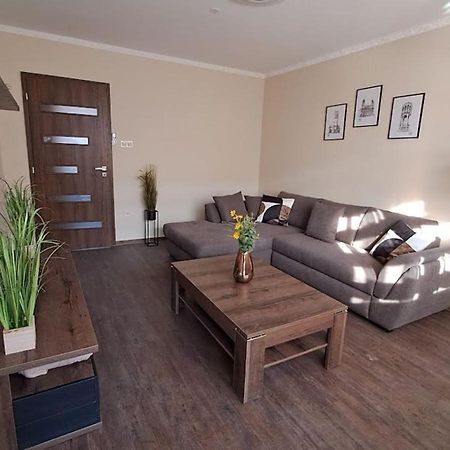 Szilfak City Apartman Hajdúszoboszló المظهر الخارجي الصورة